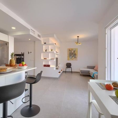 Bonito Apartamento 2 Minutos De La Playa Фуэнхирола Экстерьер фото